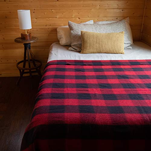 Arcturus Military Wool Blanket - Warm, Thick, Washable - Great for Outdoors, Camping, Stadium Blanket, Picnics, Travel - Car & Bushcraft Survival Kits - color: Red Buffalo