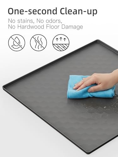 Dog Pee Pad Holder, 23.4 x 23.4 Inch Silicone Potty Holder, Leak-Proof & Non-Slip Design, Protects Floors from Mess, Easy-Clean, Lightweight & Portable, Fits Regular Pads, Gray