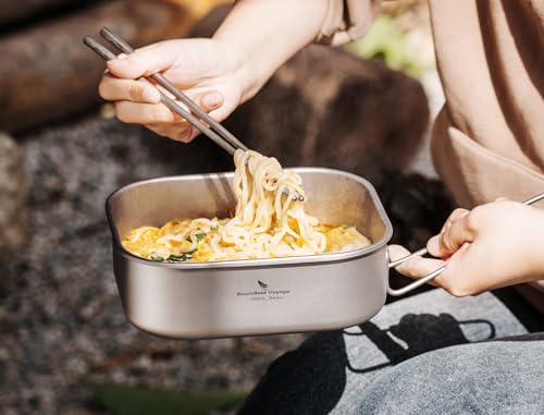 iBasingo 1000ml Titanium Military Mess Tin Outdoor Camping Cookware with Lid & Folding Handle Lightweight Frying Pan Single Layer Square Lunch Box Portable Hiking Backpacking Cooking Kit Ti2084C