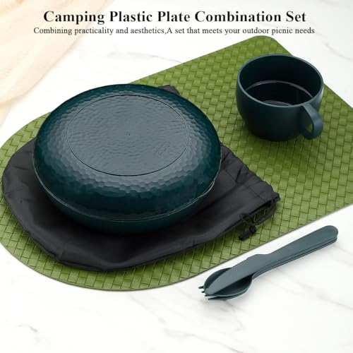 Berglander Camping Mess Kit with Bowl, Plate, Cup, Spoon, Fork, Knife and Carry Bag, Plastic Camping Accessories Essentials Gear for Travel, Camping, Picnic, Outdoor, Easy to Carry & Store - color: 3.Green