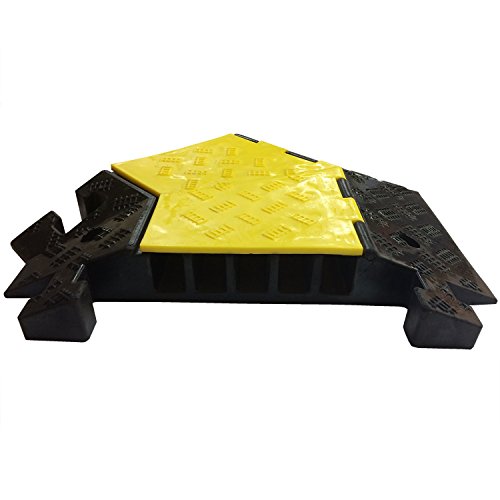 Electriduct Extreme Rubber 5 Channel Cable Protector 36" Wire Cover with 1-3/8" Channels - 45° Right Turn Black/Yellow - color: Black Base / Yellow Lid, size: Right Turn