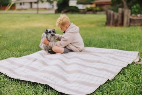 Picnic TIME Outdoor Picnic Blanket Tote, 59"x51" Foldable Beach & Camping Blanket with Soft Fleece, Water-Resistant Bottom, Adjustable Strap & Zippered Pocket (Neutral Plaid) - color: Neutral Plaid