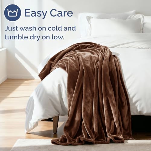 Ultra Soft Fleece Blanket Queen Size - Flannel Fleece Luxury Queen Blanket - Lightweight for Couch Bed Chair - Thick, Warm and Breathable - All Season Cozy Fuzzy, Anti-Static Microplush Bedding, Brown - color: 10 - Brown, size: Queen (90" x 90")