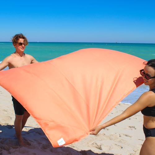 Plush Microfiber Beach Blanket, Extra Large Beach Mat for 3-6 Persons, Sandproof, Windproof | Hole for Umbrella, Corner Sand Pockets to Fight Wind (Bag for Blanket Included) - color: Teal & Dots, size: X-Large