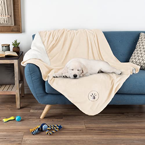 Waterproof Pet Blanket - 50x60-Inch Reversible Sherpa Fleece Throw Protects Couches, Cars, and Beds from Spills, Stains, and Fur by PETMAKER (Cream) - color: Cream, size: Small