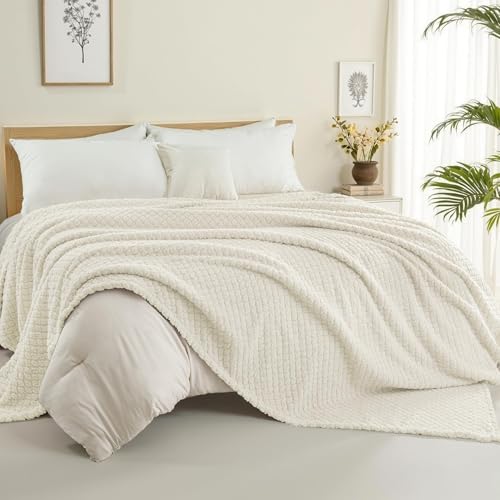 Exclusivo Mezcla Queen Size Fleece Blanket for Bed, Extra Soft Warm Decorative Fuzzy Blanket for Women, Lightweight Cozy Bedding Blankets, 90x90 Inches, Ivory - color: Ivory, size: Queen ( 90x90 IN )