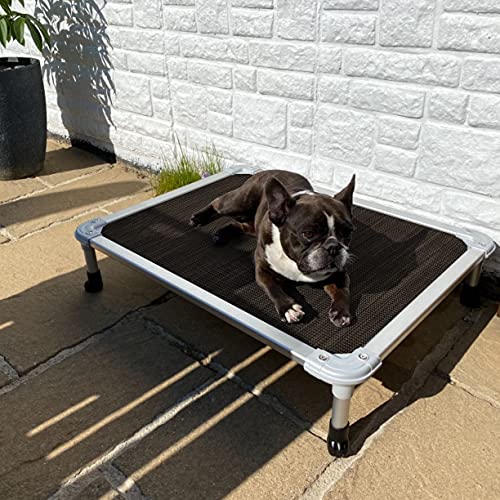 Veehoo Chew Proof Elevated Dog Bed - Cooling Raised Pet Cot - Silver Aluminum Frame and Durable Textilene Mesh Fabric, Unique Designed No-Slip Feet for Indoor or Outdoor Use, Brown, Medium, CWC2003 - color: Brown, size: 32.0"L x 25.0"W x 7.0"Th