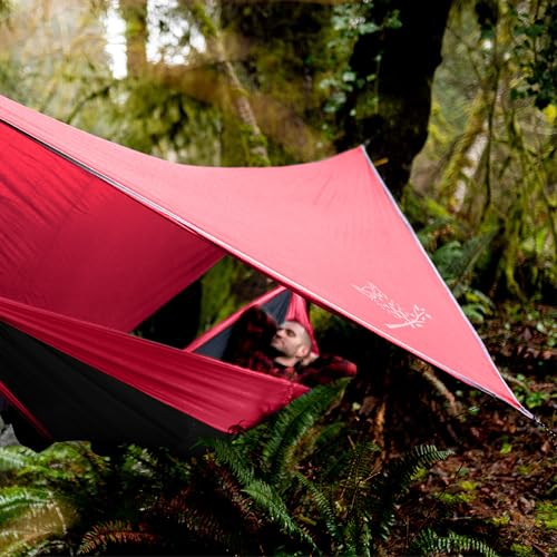Wise Owl Outfitters Hammock Rain Fly – Waterproof Camping Tarp Cover with Tent Stakes & Carry Bag, Ultralight Shelter for Backpacking & Outdoor Shade - color: Crimson Red, size: Standard (26 oz)