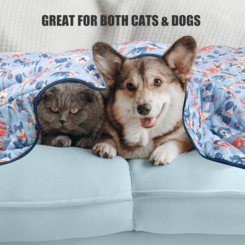 Tuiskusa Premium Cooling Blanket for Dogs Pet Cooling Pads Washable Pet Cool Mat for Cats Hot Weather Puppy Lightweight Throw Calming Pad(28x40 inches) - color: Comic Dog, size: Medium(28"x40")