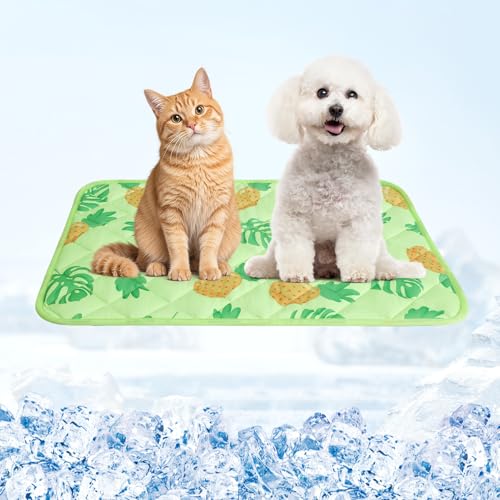 Dog Cooling Mat,19.5" x 27.5" Thicken Self-Cooling Mat for Dog&Cat,Internal Waterproof& Endothermic,Washable Pet Ice Cool Pad Blanket,Pet Sleeping Pad for Indoor Outdoor in Summer,Non-Toxic, Green M - color: Green Pineapple, size: Medium 19.5IN x 27.5IN