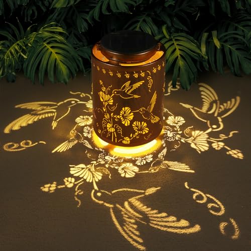 Solar Lanterns Outdoor Waterproof Garden Decor Gifts for Women Mon Grandma Metal Hanging Solar Lights Decoration for Outside LED Lanterns for Yard Patio Lawn Pathway（Hummingbirds） - style: Two hummingbirds
