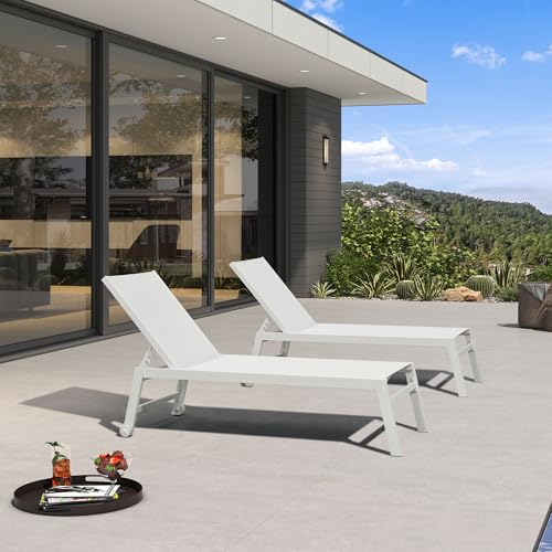PURPLE LEAF Oversize Chaise Lounge Chair Outdoor 2 Pieces White Aluminum Lounge Chair with Wheels and Table for Pool Deck Patio, Ivory - color: Ivory, style: Oversize Inclining-leg