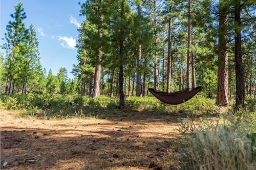 OneTigris Hideout Hammock Underquilt, Lightweight 4 Season Hammock Gear for Camping, Hiking, Backpacking, Travel, Beach, Backyard, Patio, Portable - color: Coyote Brown