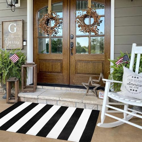 LEEVAN Black and White Outdoor Rug 2.3' x 3.6', Washable Striped Front Porch Rugs, Cotton Woven Layered Front Door Mat, Farmhouse Entryway Rug Reversible Foldable Indoor Doormat for Layered - color: Black and White Stripes, size: 2'4" x 3'7" (Rectangular)