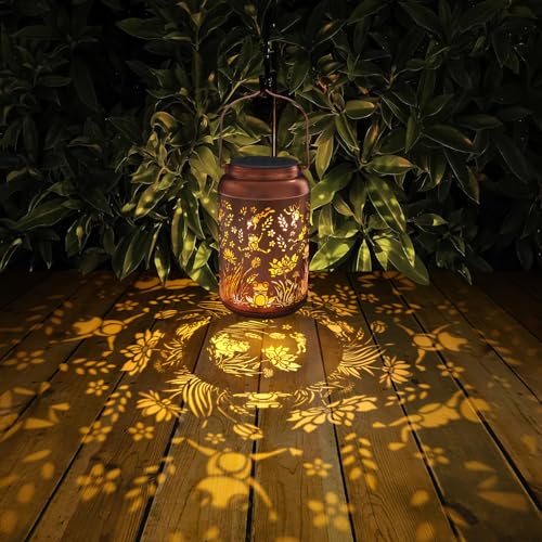 Frog Decoration Solar Lanterns Outdoor Waterproof Garden Decor Gifts for Women Mon Grandma Metal Hanging Solar Lights for Outside LED Lanterns for Yard, Patio, Lawn, Tabletop, Pathway - style: Frog