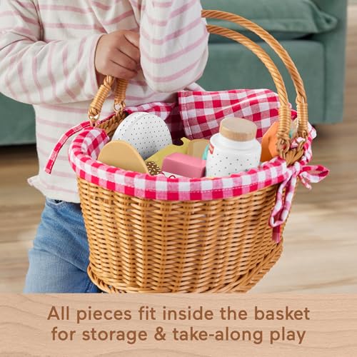 Fisher-Price Wood Pretend Play Toy Picnic Basket, 31-Piece Wooden Food Playset for Preschool Kids Ages 3+ Years