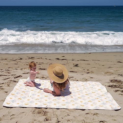 Shwally The Picnic Mat - Indoor/Outdoor Rug with Hand-Drawn Designs - Machine Washable, Water Resistant, Durable & Wipeable Material - Foldable & Easy to Carry - Large - style: Sunny Jungle