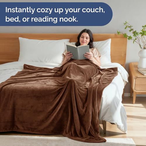 Ultra Soft Fleece Blanket Twin Size - Flannel Fleece Luxury Twin Blanket - Lightweight for Couch Bed Chair - Thick, Warm and Breathable - All Season Cozy Fuzzy, Anti-Static Microplush Bedding, Brown - color: 10 - Brown, size: Twin (60" x 80")