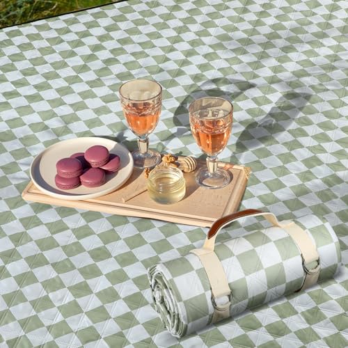 Nuanchu Checkered Picnic Blanket Extra Large Outdoor Blanket Sandproof 80"x80" Waterproof Portable Machine Washable 3 Layer Thick Gingham Picnic Mat for Beach Camping Park Grass Travel(Grass Green) - color: Grass Green