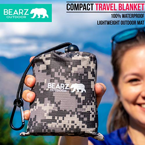 Pocket Blanket - Beach Blanket Waterproof Sandproof, Picnic Blankets Waterproof Foldable, Lightweight & Compact for Hiking, Camping, Travel, Festival Accessories - color: Digital Camouflage