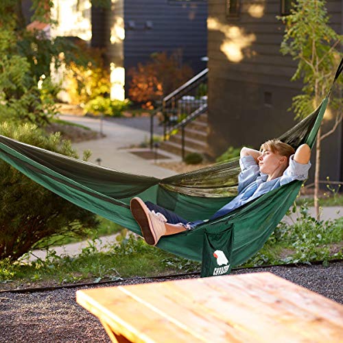 Covacure Camping Hammock - Lightweight Double Hammock, Hold Up to 772lbs, Portable Hammocks for Indoor, Outdoor, Hiking, Camping, Backpacking, Travel, Backyard, Beach（Dark Green） - color: Dark Green