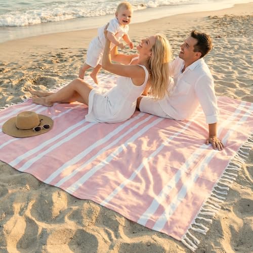 ZICOTO Beautiful Extra Large Beach Blanket with Tassels - Soft Oversized Turkish-Style Beach Towel for Relaxing Beach Days with the Whole Family - Lightweight Quick-Dry Picnic Blanket for Adults - color: Pink
