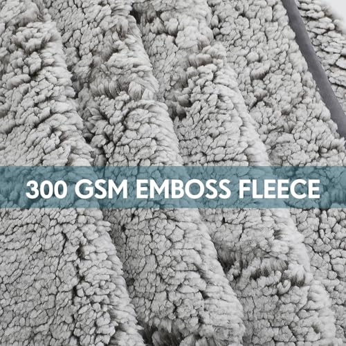 Tranqun Large Outdoor Blanket 78'' x 55'' Quilted Windproof Waterproof Gray Fleece Sandproof Stadium Foldable Warm Blanket for Camping Picnic Sporting Events Cold Weather