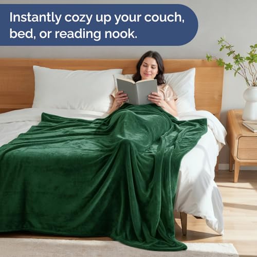 Ultra Soft Fleece Blanket Twin Size - Flannel Fleece Luxury Twin Blanket - Lightweight for Couch Bed Chair - Thick, Warm and Breathable - All Season Cozy Anti-Static Microplush Bedding, Forest Green - color: 12 - Forest Green, size: Twin (60" x 80")