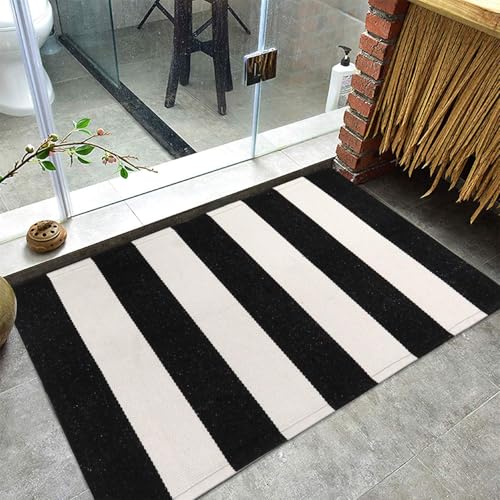 LEEVAN Black and White Rug 2X3, Washable Black Door Mat Cotton Woven Front Porch Rugs, Layered Door Mats Outdoor Welcome Indoor Door Mats, Farmhouse Go Away Doormat Door Mat Indoor Entrance Rug - color: Black and White Stripes, size: 2' x 3' (Rectangular)