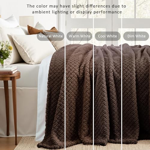 Exclusivo Mezcla Queen Size Fleece Blanket for Bed, Extra Soft Warm Decorative Fuzzy Blanket for Women, Lightweight Cozy Bedding Blankets, 90x90 Inches, Coffee - color: Coffee, size: Queen ( 90x90 IN )