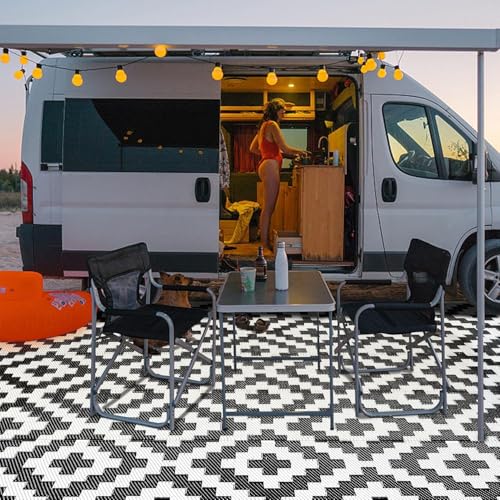 Outdoor Rugs, Outdoor Plastic Straw Rug, Reversible Waterproof Carpet for Camping, Poolside, Garden, BBQ Area, Gazebo Flooring, RV Park & Beach, Square Pattern, Black & White, 5'x8' - color: Square Frames - Black & White, size: 5' x 8'