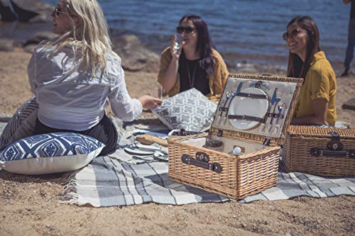 PICNIC TIME Classic Picnic Basket for 2, Romantic English-Style Wooden Wicker Basket with Deluxe Service for 2, Fully-Lined Interior, Leatherette Lid-Locking Buckle, and Carry Handle, (Beige Canvas)