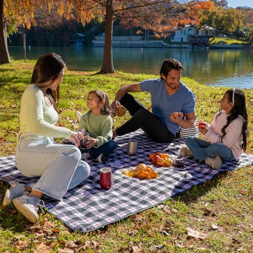BRAWNTIDE Large Outdoor Waterproof Blanket - Extra Thick Fleece, Warm, Windproof, Sandproof, Quilted, 82" x 55", Ideal for Beaches, Picnics, Camping, Stadiums, Dogs, Car - color: Plaid Black