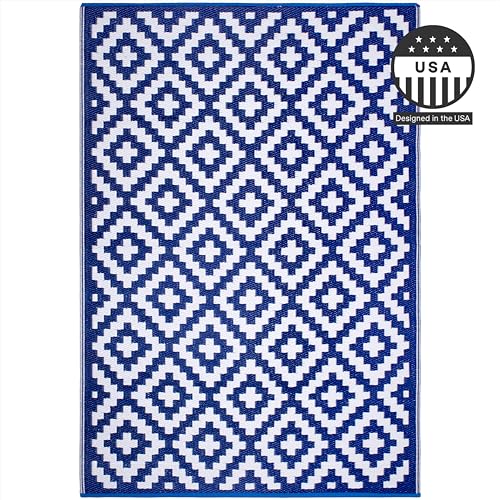 FH Home Outdoor Rug - Waterproof, Fade Resistant, Reversible - Premium Recycled Plastic - Geometric - Patio, Porch, Deck, Balcony - Aztec - Blue & White Crease Free - 5 x 8 ft - color: Aztec - Blue & White, size: 5' x 8' (Rectangular)