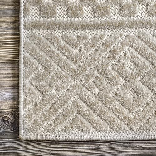 nuLOOM Kamryn Textured Tribal Indoor/Outdoor Area Rug, 5x8, Beige - color: Beige, size: 5' x 8' (Rectangular)