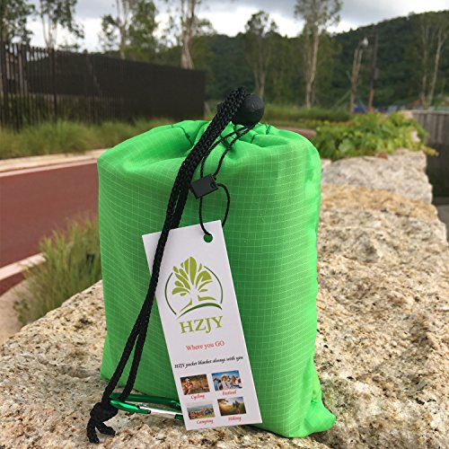 Pocket Blanket 71"x55", Lightweight Compact Sandproof Waterproof Outdoor Blanket for Beach, Hiking, Camping, Travel, Festivals, Picnic with Pockets, Loops, Stakes, Carabiner - color: Willow Green