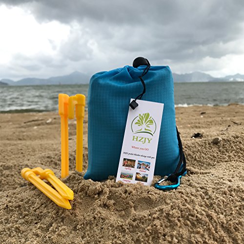 Pocket Blanket 71"x55", Lightweight Compact Sandproof Waterproof Outdoor Blanket for Beach, Hiking, Camping, Travel, Festivals, Picnic with Pockets, Loops, Stakes, Carabiner - color: Sky Blue