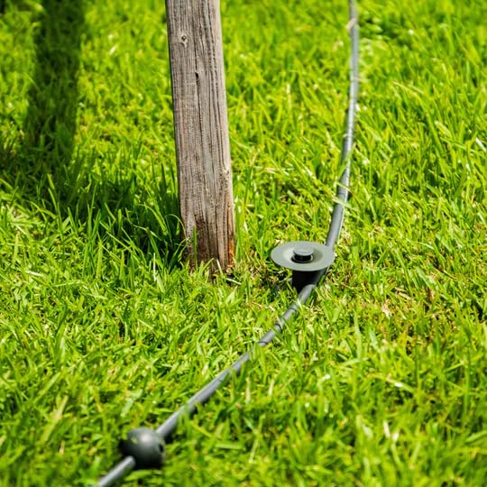 Vego Hose Guide Spike (Pack of 2) - 9.6 Inch Spinning Guides to Protect Your Garden, Easy Installation for Tidy and Safe Management