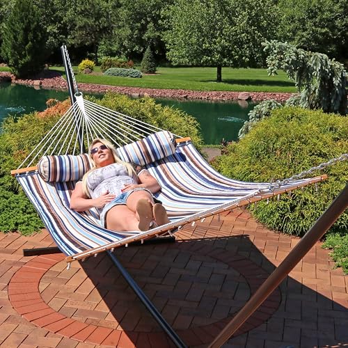 Sunnydaze Quilted Double Hammock for Outside with Spreader Bars and Pillow - 450 lb Capacity, 74x55 Inch Bed, UV Resistant, Quick Dry - Chains Included, Stand Sold Separately - Ocean Isle - color: Ocean Isle