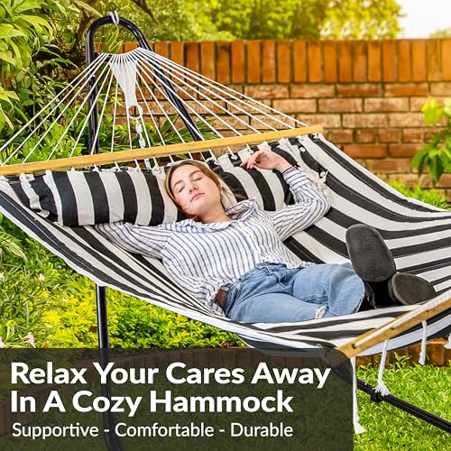 Sunnydaze Quilted Double Hammock for Outside with Spreader Bars and Pillow - 450 lb Capacity, 74x55 Inch Bed, UV Resistant, Quick Dry - Chains Included, Stand Sold Separately - Black & White - color: Black & White