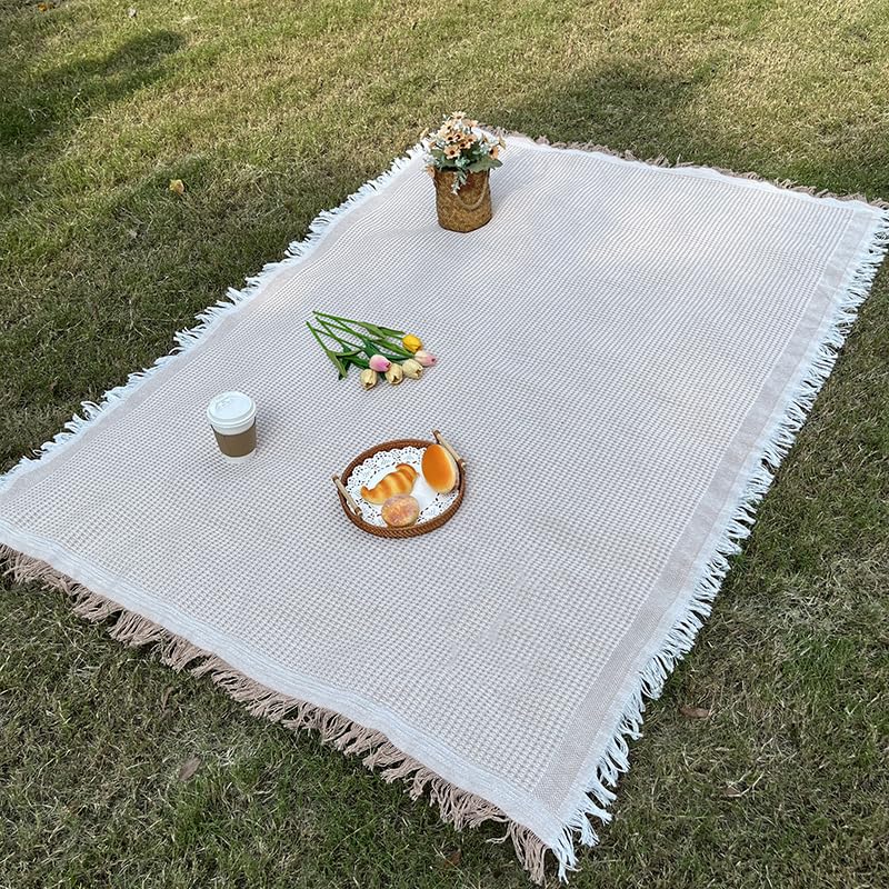 White Picnic Blanket, Extra Large Soft Cotton Gauze Picnic Rug 71"x71", Lightweight Breathable Blanket with Leather Handle, Machine Washable for Beach, Camping, Park, Couples (Soft Weave) - color: Soft Weave